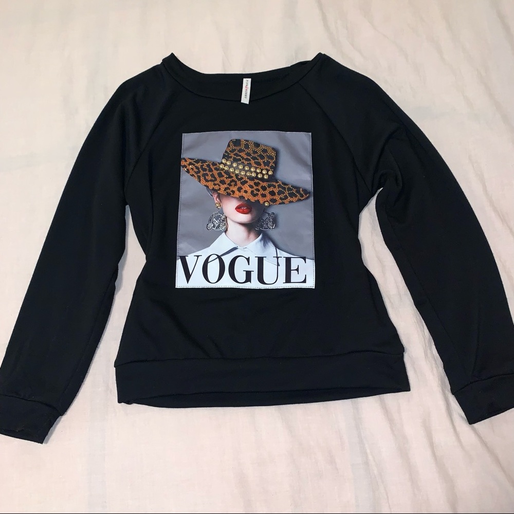 Small Vogue 3D long sleeve crewneck